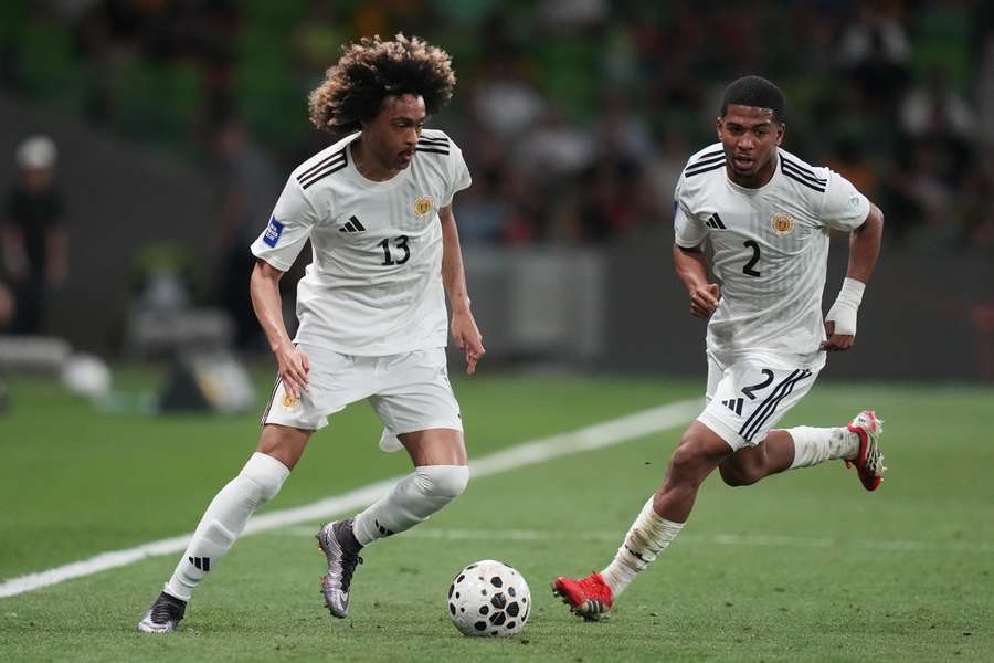 Curacao star Tahith Chong (L)