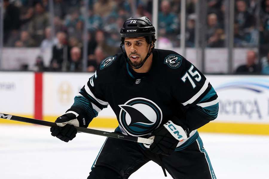 Reaves končiť neplánuje. Reaves končiť neplánuje.