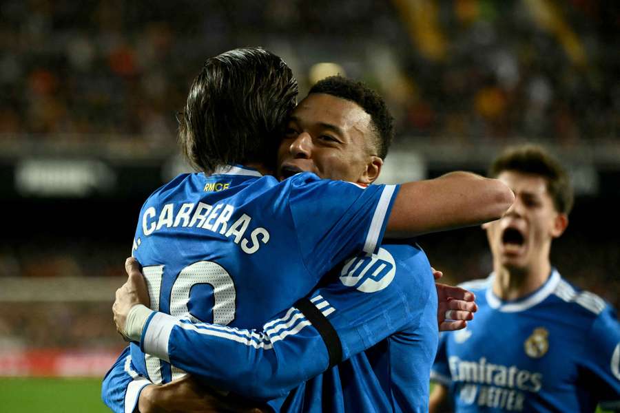 Real Madryt - Real Sociedad: Gdzie oglądać, transmisja, zapowiedź, przewidywane składy i kursy