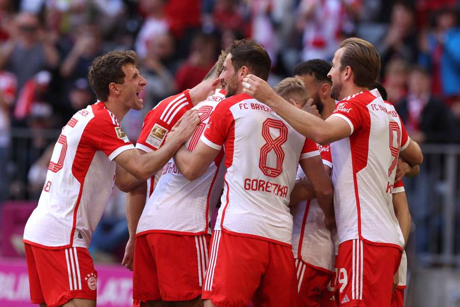 Lipsk i Bayern potwierdzają swoją przewagę w czołówce, Harry Kane z dubletem