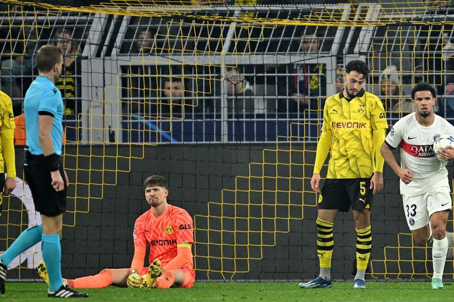 Zaïre-Emery fez o gol de empate do PSG em Dortmund