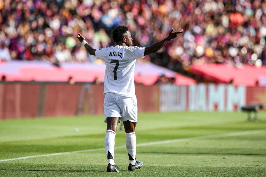 Vinicius se despide de Ancelotti con una carta abierta