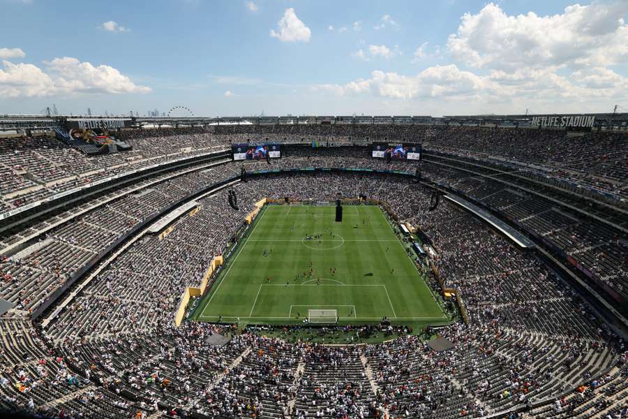 Trânsito pesado para chegar ao MetLife comprometeu até mesmo a delegação do Real Madrid
