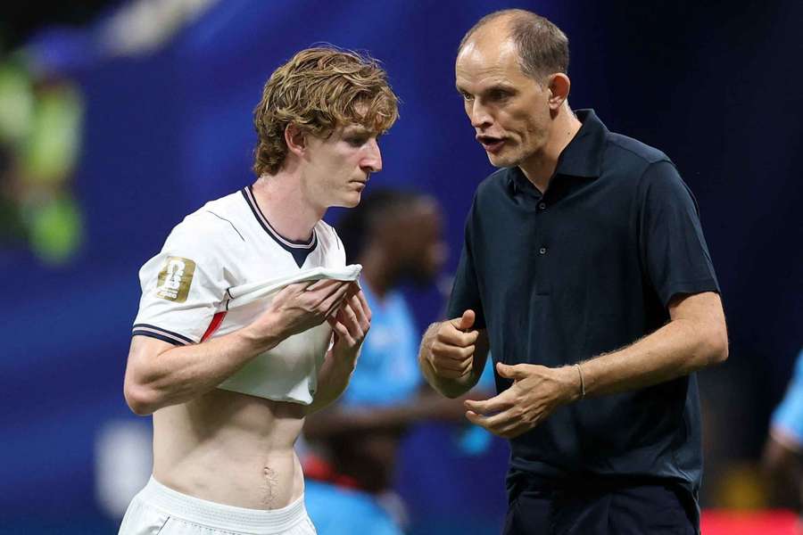 Anthony Gordon e Thomas Tuchel Anthony Gordon e Thomas Tuchel