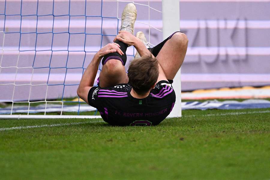 Kane "nie podejmuje ryzyka" z kontuzją kostki, mówi Bayern