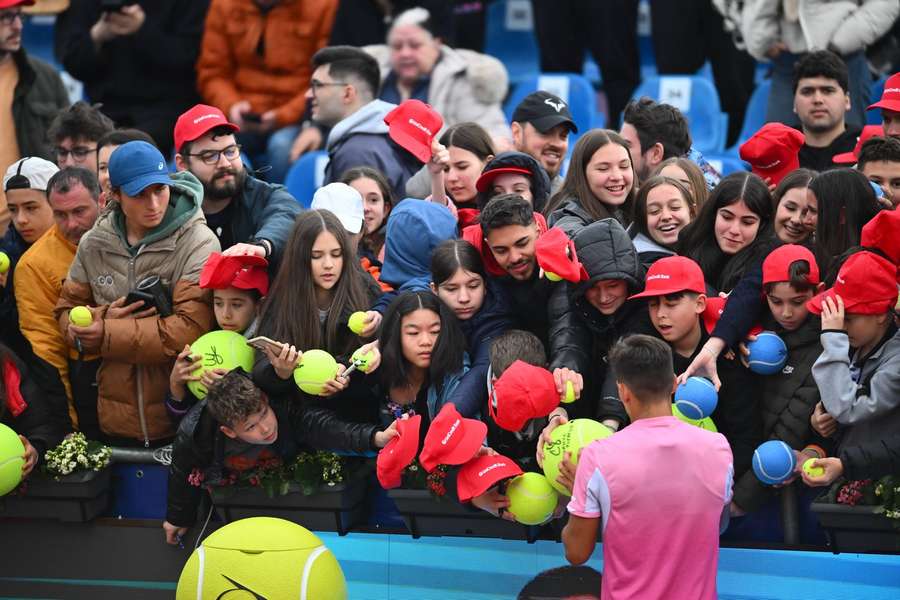 Tenis Flash: Pieczonka zagra o finał turnieju w Marrakeszu