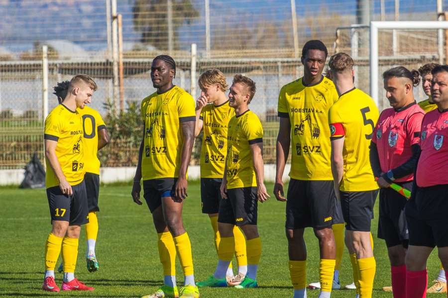 Šéf Příbrami nevylučuje změnu barev za správnou částku. Soustředění zaplatil kontroverzní partner Šéf Příbrami nevylučuje změnu barev za správnou částku. Soustředění zaplatil kontroverzní partner