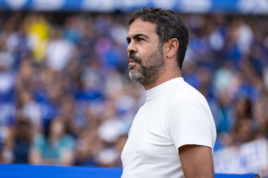 Artur Jorge apresenta outro trabalho forte no futebol brasileiro e teve seu contrato renovado até 2030