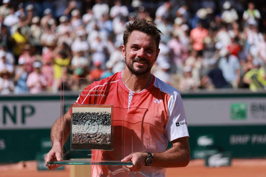 Wawrinka sa rozlúčil emotívne. Wawrinka sa rozlúčil emotívne.