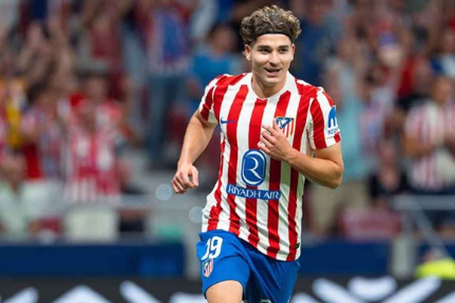 Argentinský útočník Julián Álvarez