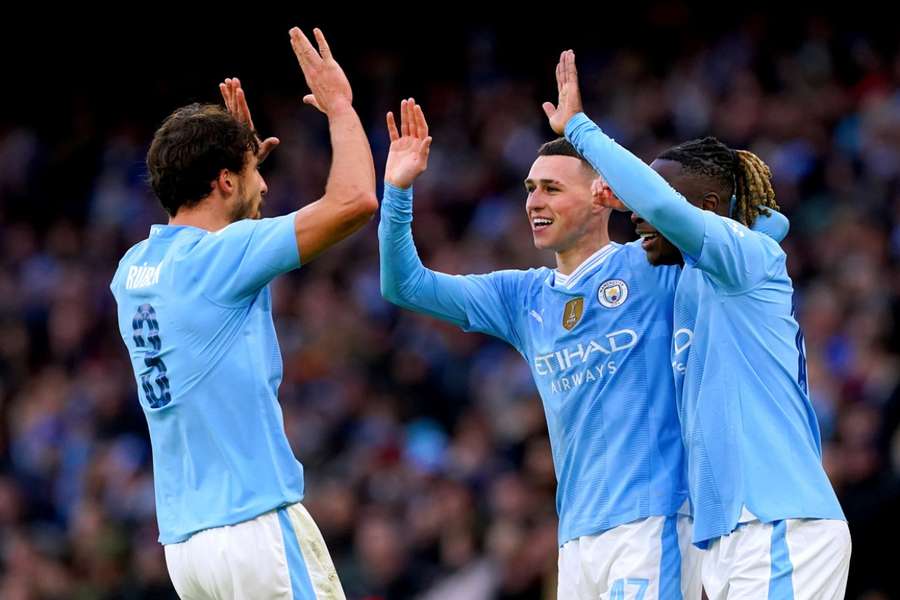 Manchester City avançou na FA Cup em ritmo de treino