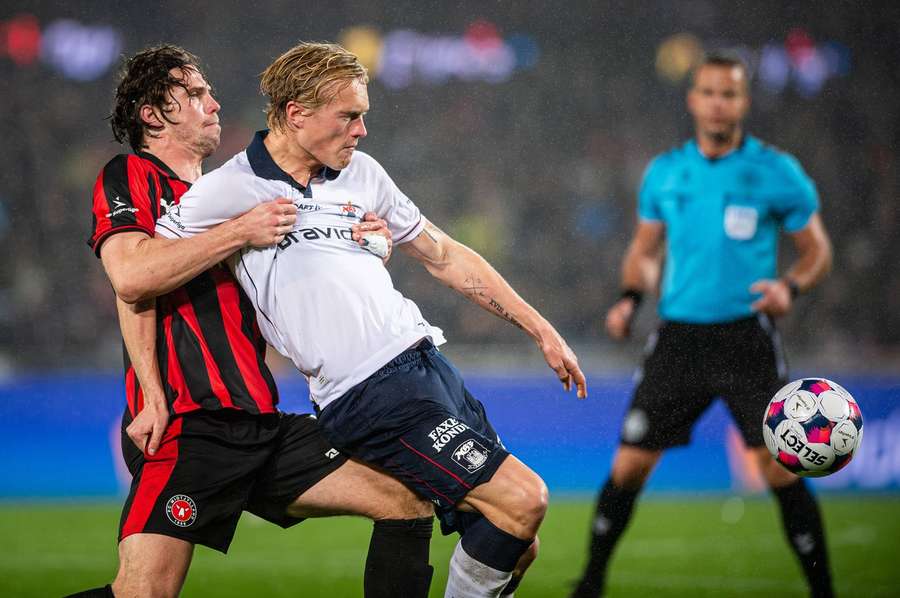 FC Midtjylland's Mads Bech Sorensen and AGF's Tobias Bech battle for the ball in a previous encounter FC Midtjylland's Mads Bech Sorensen and AGF's Tobias Bech battle for the ball in a previous encounter