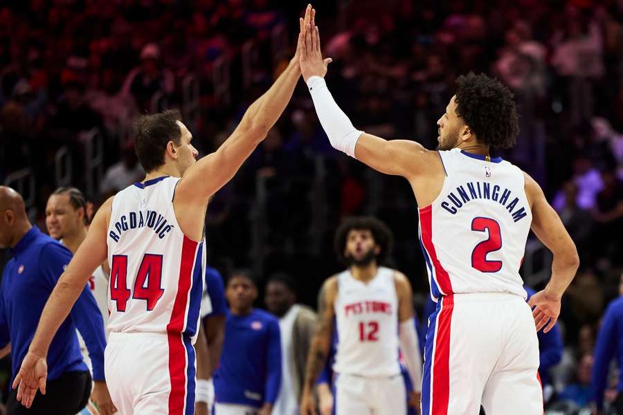 Bojan Bogdanovic og Cade Cunningham kunne natten til søndag endelig sejre igen efter 28 nederlag på stribe i NBA.