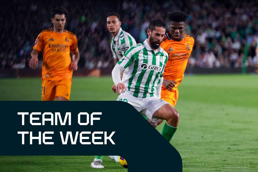 Real Betis' Isco (centre) was the match-winner against Real Madrid