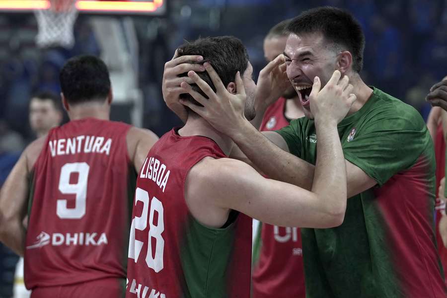 Portugal celebra passagem aos oitavos