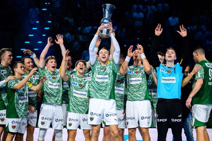Fuchse Berlin prevailed against THW Kiel in the German Super Cup