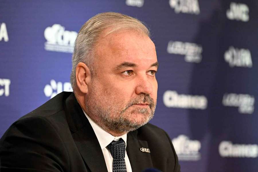 Výkonný ředitel LFA Tomáš Bárta na tiskové konferenci 