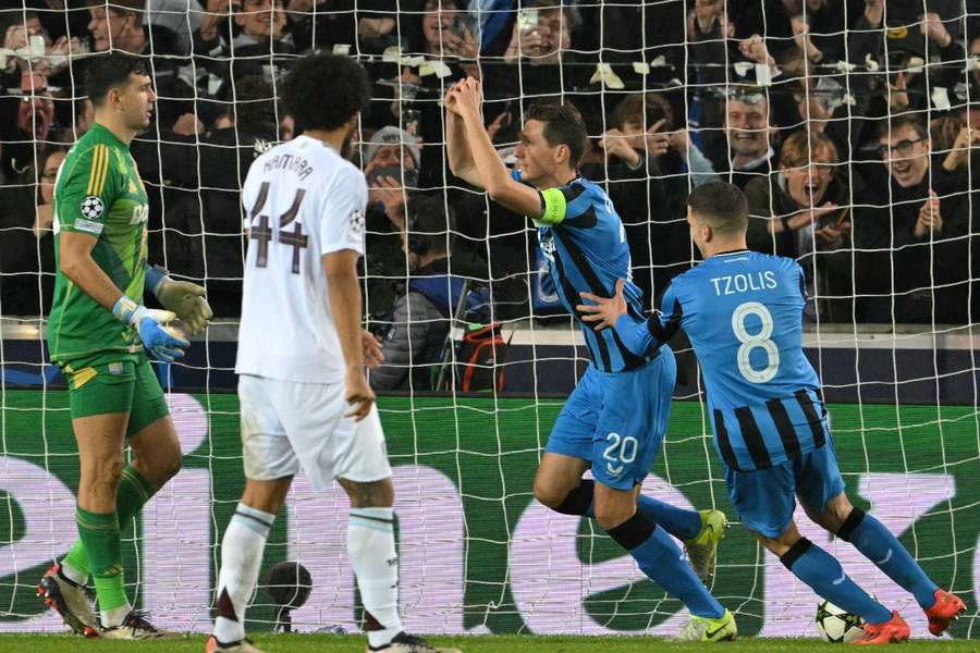 Hans Vanaken, de pênalti, fez o gol da vitória do Club Brugge