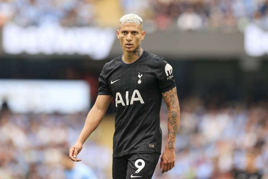 Richarlison faz bom começo de temporada pelos Spurs