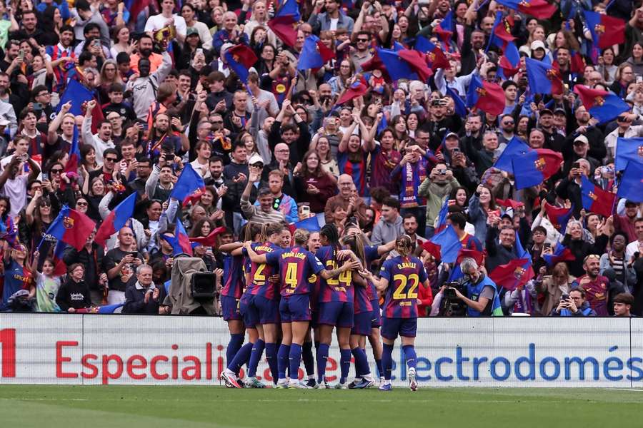 Barcelona celebrate against Bayern