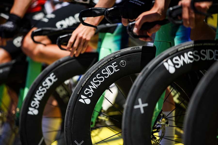 Les pneus Decathlon CMA CGM sur le Tour de France.