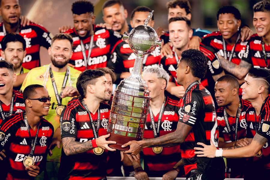 Flamengo tornou-se o primeiro clube brasileiro tetracampeão da Libertadores