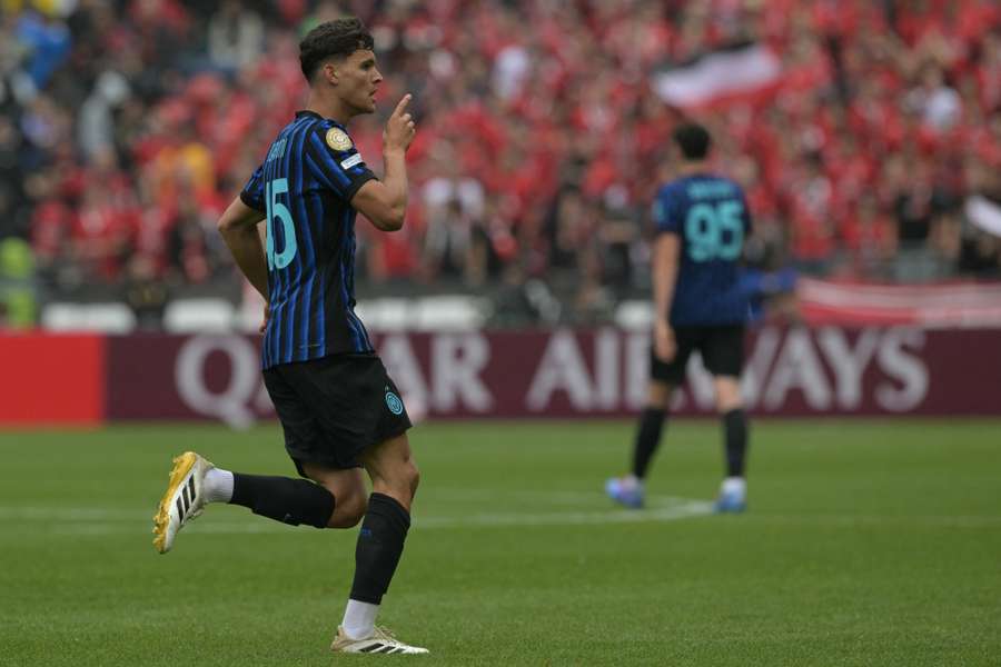 Hrdinom Nerazzurri sa stal v nadstavení Carboni.