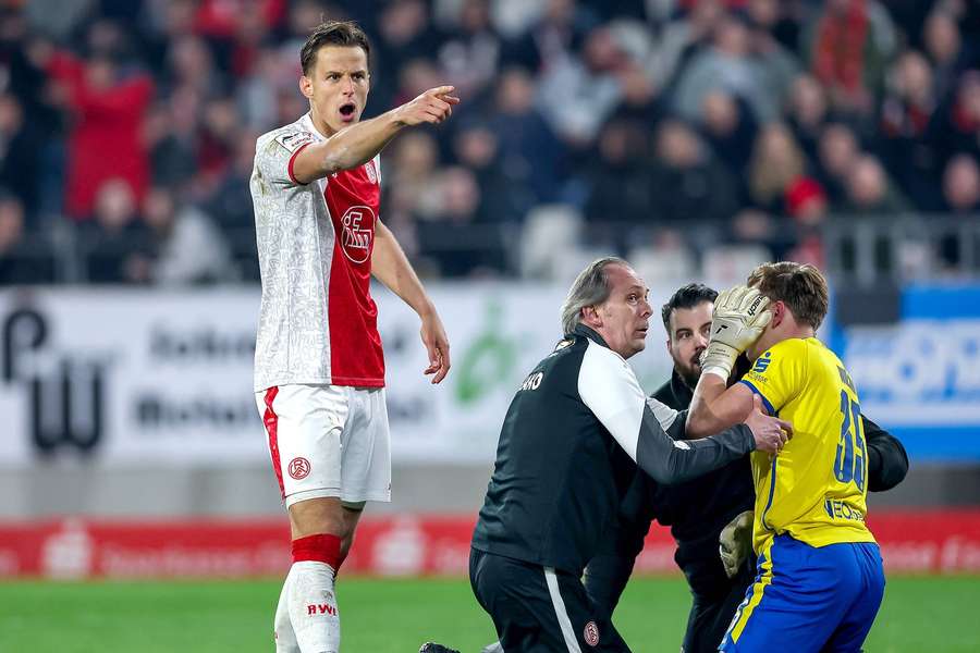 U Wienanda zdiagnozowano uraz akustyczny oraz ostrą reakcję stresową