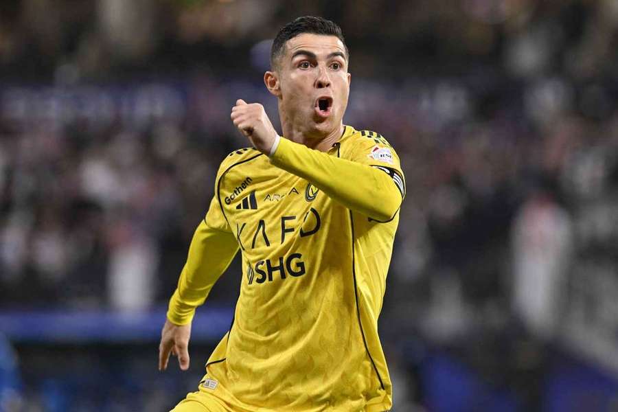 Cristiano Ronaldo é o artilheiro da Liga Saudita, com 15 gols