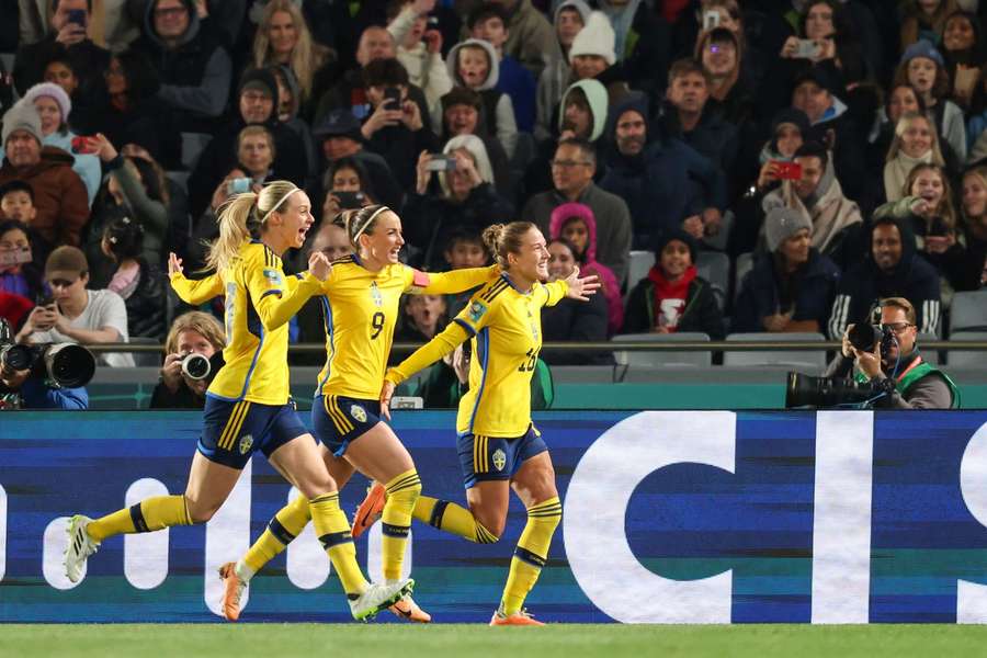 Suécia confirma apuramento para as meias do Mundial