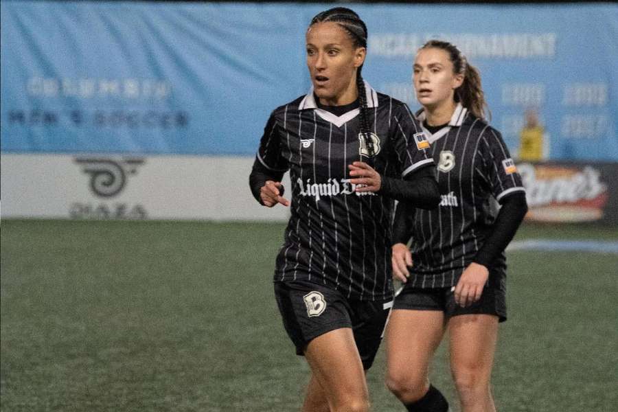 The Week in Women's Football: Exclusive with Brooklyn FC defender Amani; Hayes questions; examining SheBelieves Cup