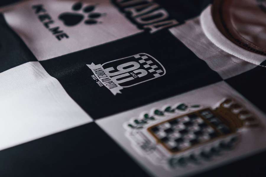 O pormenor na camisola que vai ser utilizada frente ao Portimonense