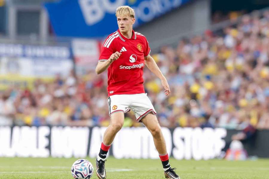 West Brom in talks over permanent deal for Man United's Toby Collyer West Brom in talks over permanent deal for Man United's Toby Collyer