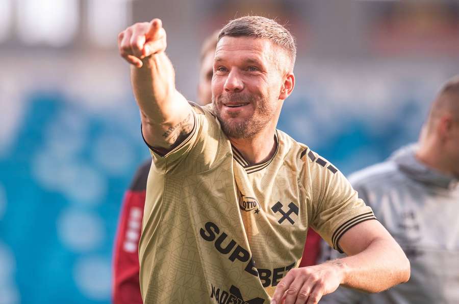 Oficjalnie: Lukas Podolski kończy karierę, teraz ma nowe obowiązki w Górniku Oficjalnie: Lukas Podolski kończy karierę, teraz ma nowe obowiązki w Górniku