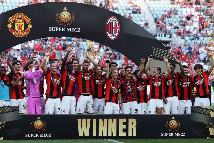 El AC Milan persigue de nuevo la gloria