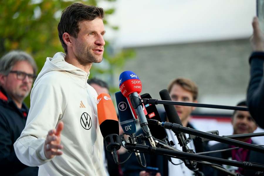 Thomas Müller ein gefragter Interviewpartner.