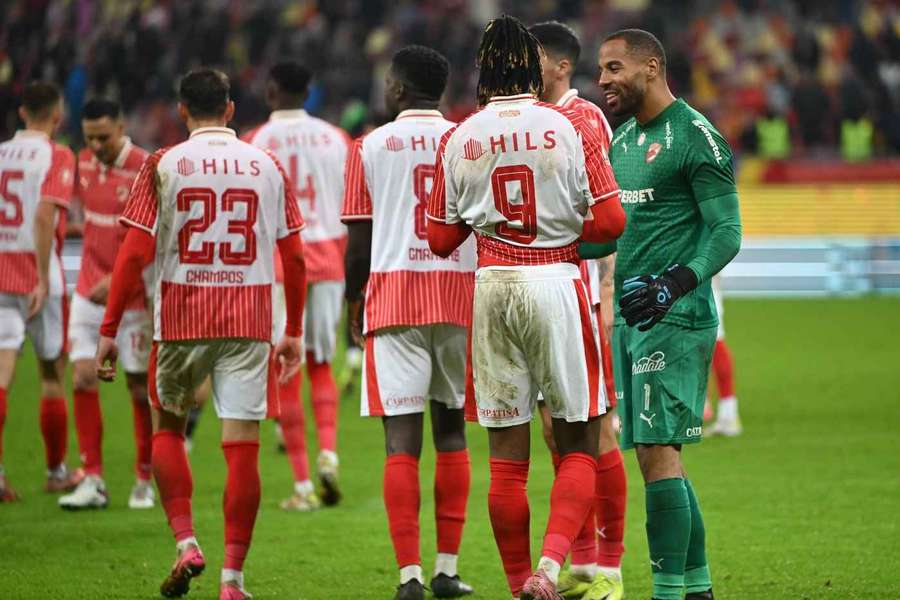 Dinamoviștii după meciul cu Oțelul Galați din Superligă Dinamoviștii după meciul cu Oțelul Galați din Superligă