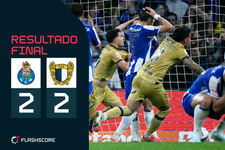 Rodrigo Pinheiro festeja golo do empate do Famalicão aos 90+9 minutos