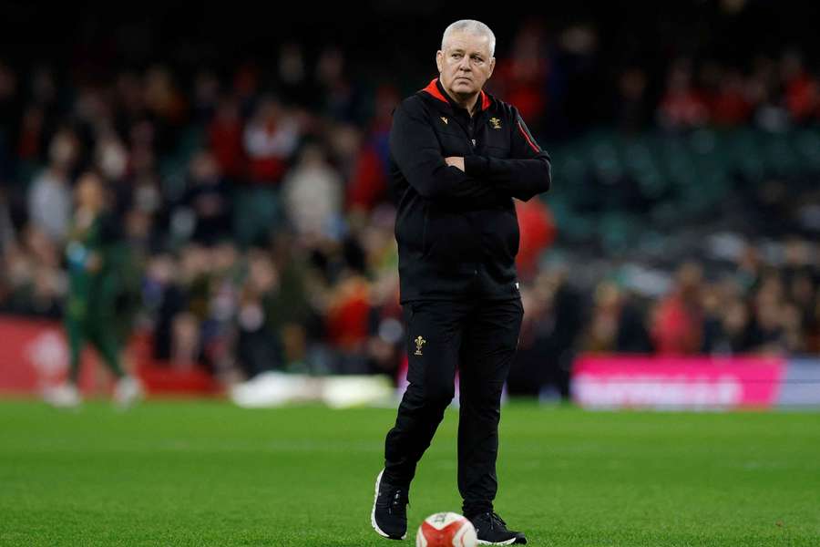 Wales announce that struggling Gatland will remain in charge for 2025