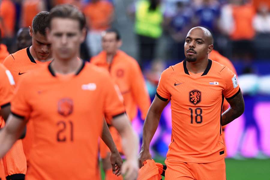 The Netherlands drew 2-2 with Japan in their World Cup opener The Netherlands drew 2-2 with Japan in their World Cup opener