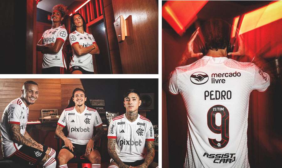 Jogadores com a nova camisa 2 do Fla