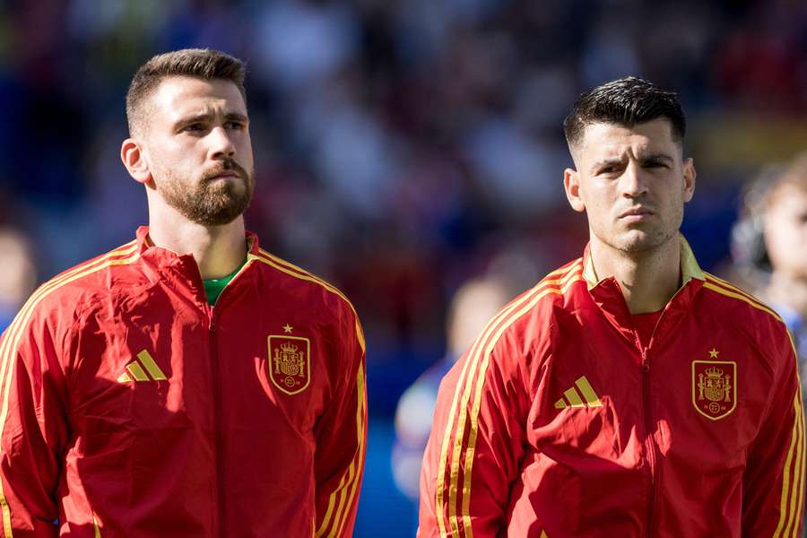 Unai Simón junto a Álvaro Morata en la Eurocopa 2024