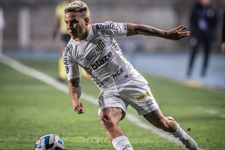 Soteldo se recusou a treinar depois do jogo contra o Blooming