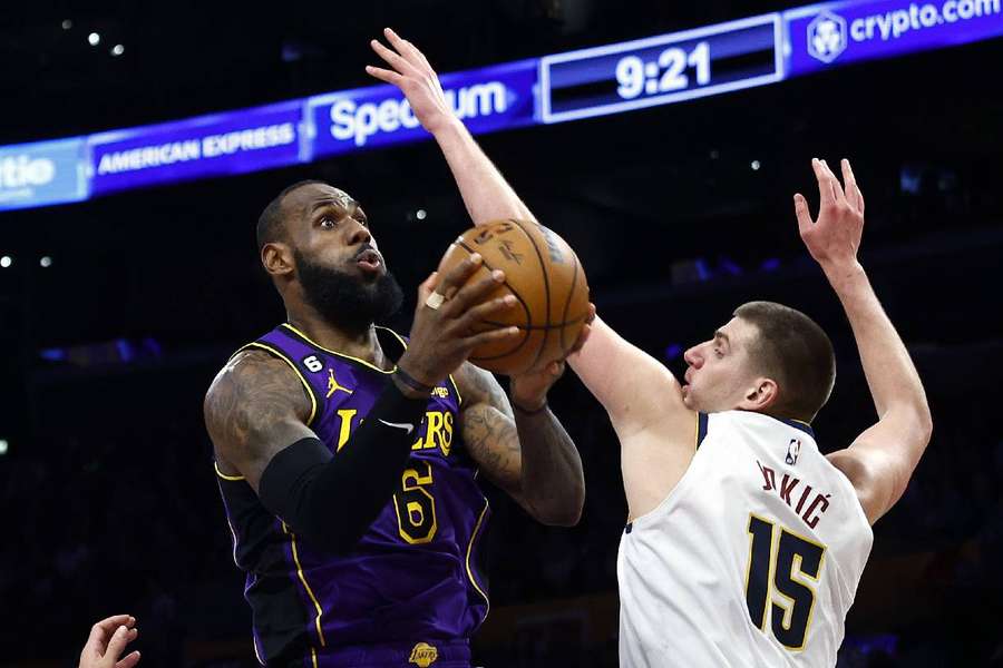 LeBron James vem de seu terceiro jogo marcando 30 pontos ou mais na temporada