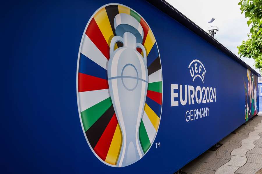 Het EK begint op 14 juni om 21.00 uur met de wedstrijd tussen Duitsland en Schotland