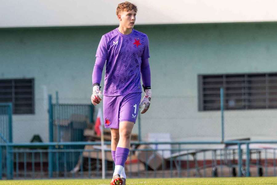 Talentovaný gólman Slavie Dávid Kalanin bude na jaře hostovat na Slovensku
