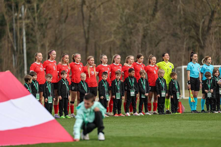 Immer wieder Österreich: Die U19-Frauen stehen sensationell im Halbfinale. Immer wieder Österreich: Die U19-Frauen stehen sensationell im Halbfinale.