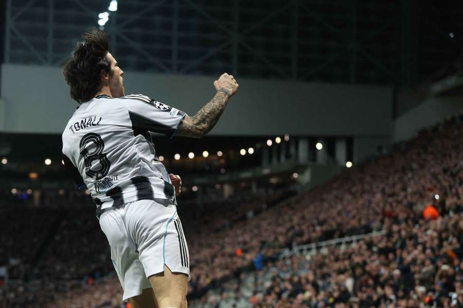 Sandro Tonali, idolo dei Magpies Sandro Tonali, idolo dei Magpies