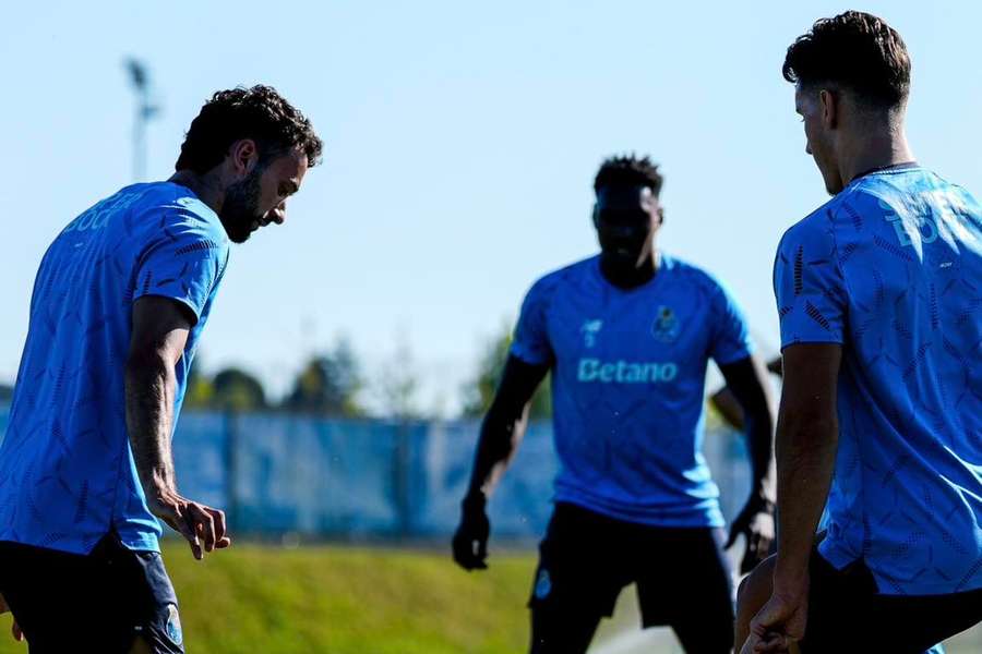 FC Porto prossegue a preparação no Olival
