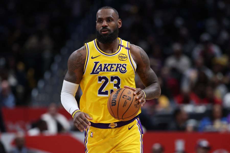 LeBron James, con los Lakers